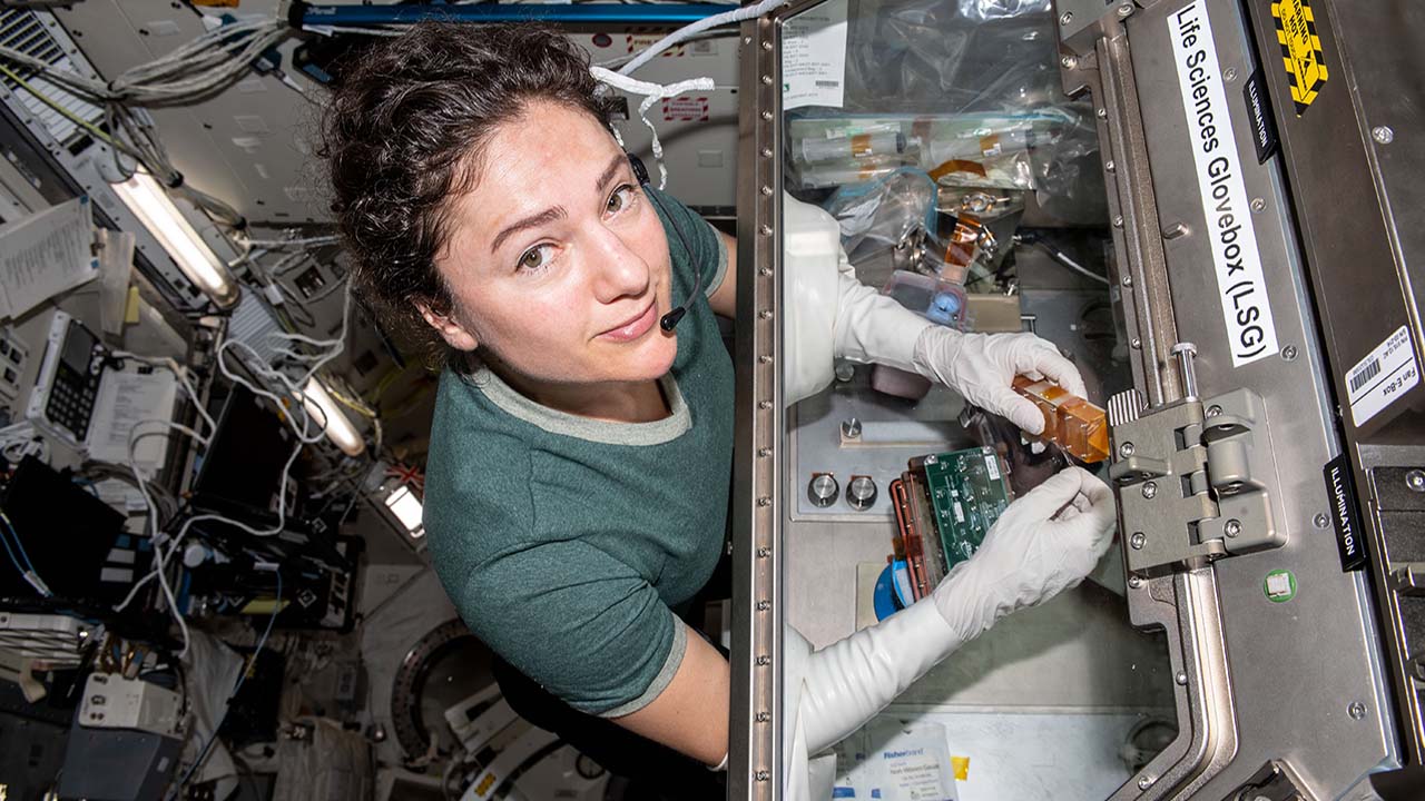 nsf-casis-te2024-jessica iss062e120658 (April 2, 2020) NASA astronaut and Expedition 62 Flight Engineer Jessica Meir conducts cardiac research in the Life Sciences Glovebox located in the Japanese Kibo laboratory module. The Engineered Heart Tissues investigation could promote a better understanding of cardiac function in microgravity which would be useful for drug development and other applications related to heart conditions on Earth.