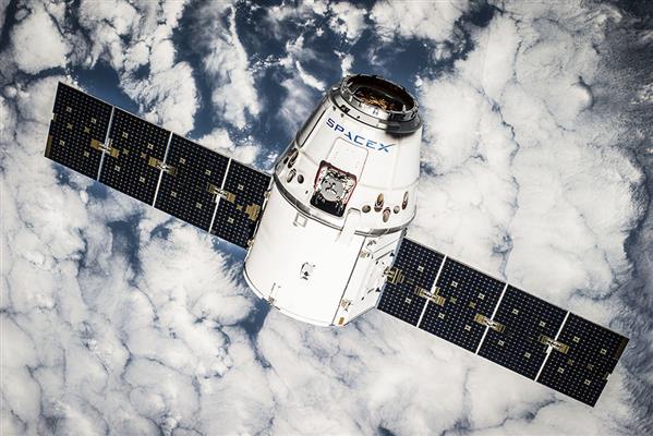 crs4 dragon orbit 2 via SpaceX 1000 3