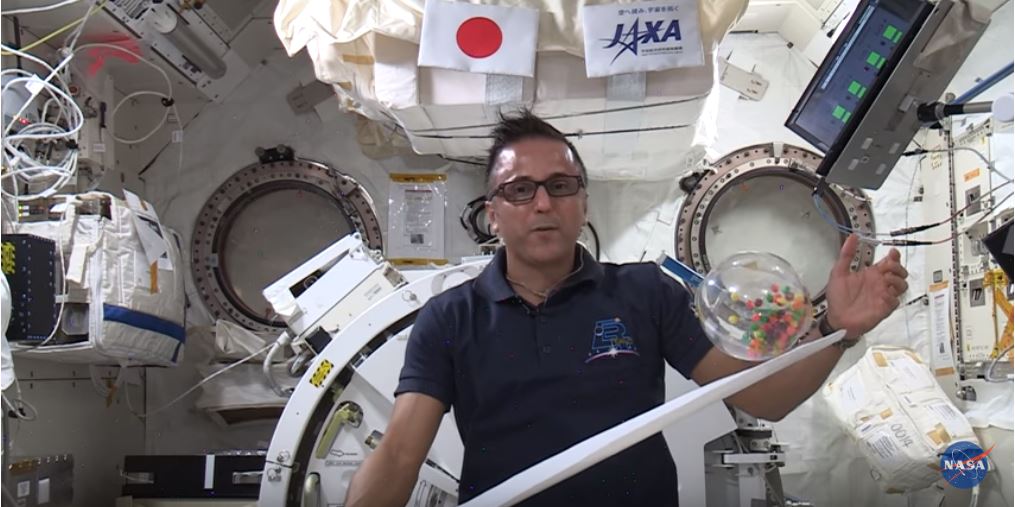 STEMonstration on kinetic and potential energy by ISS crew member Joe Acaba
