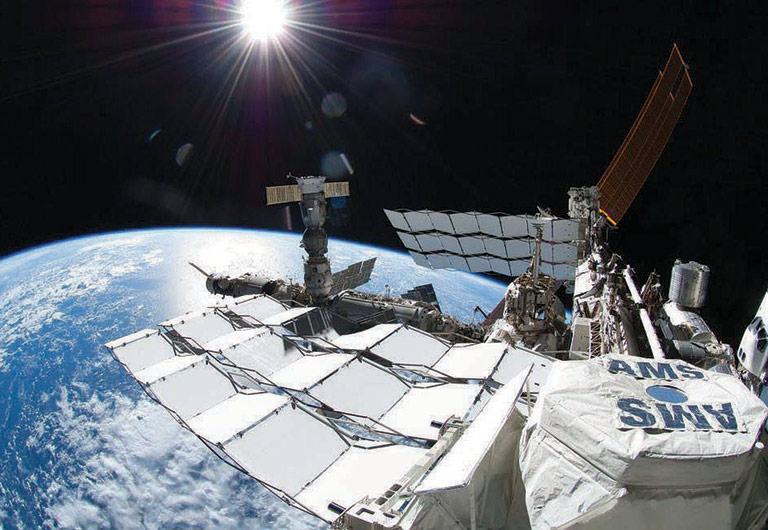 ams earth sunrise