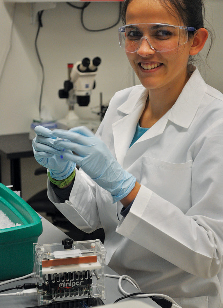 anna sophia lab coat testtube