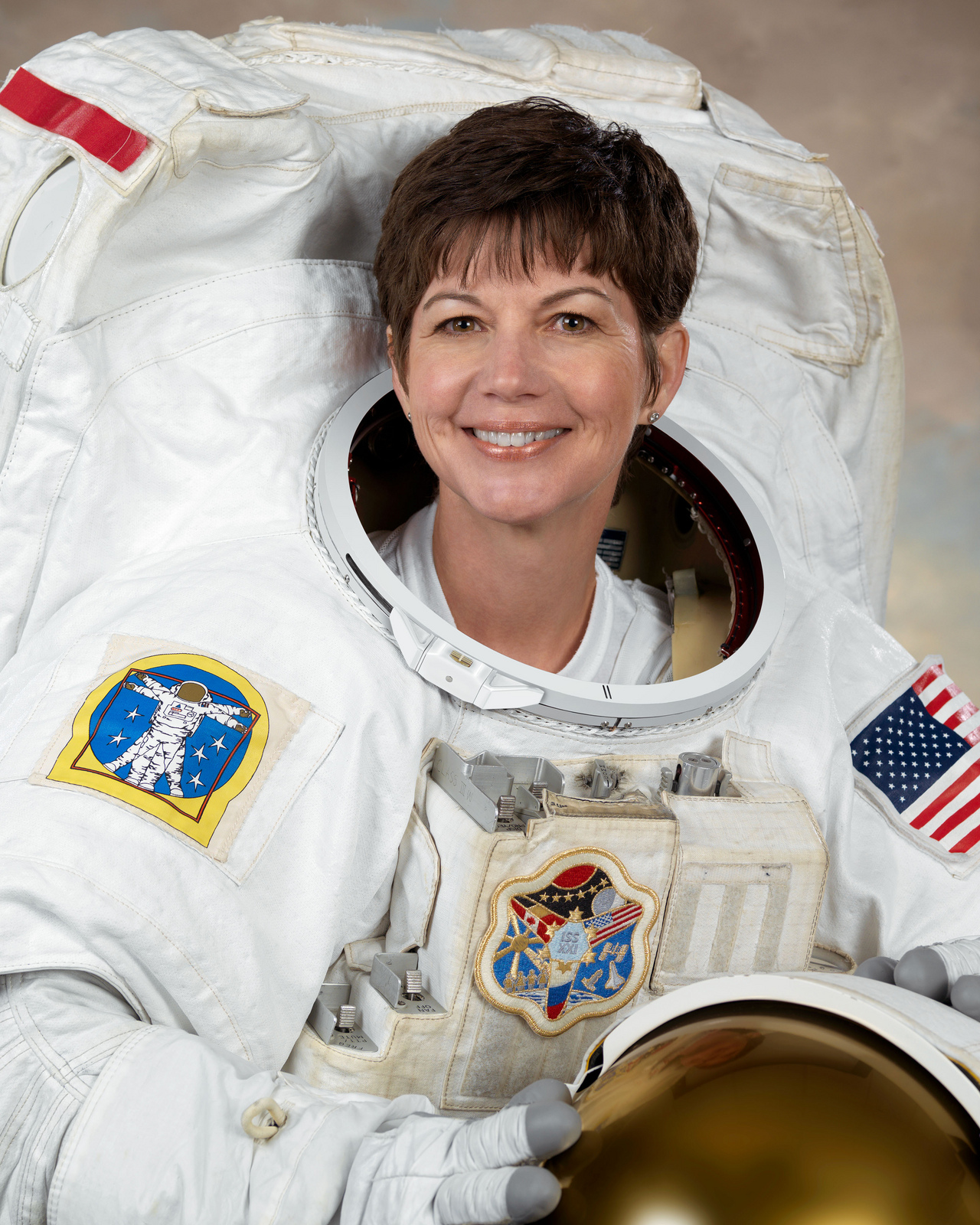Astronaut Catherine G. Coleman, ISS flight engineer