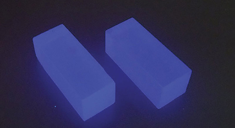 CLYC scintillator crystals under UV excitation