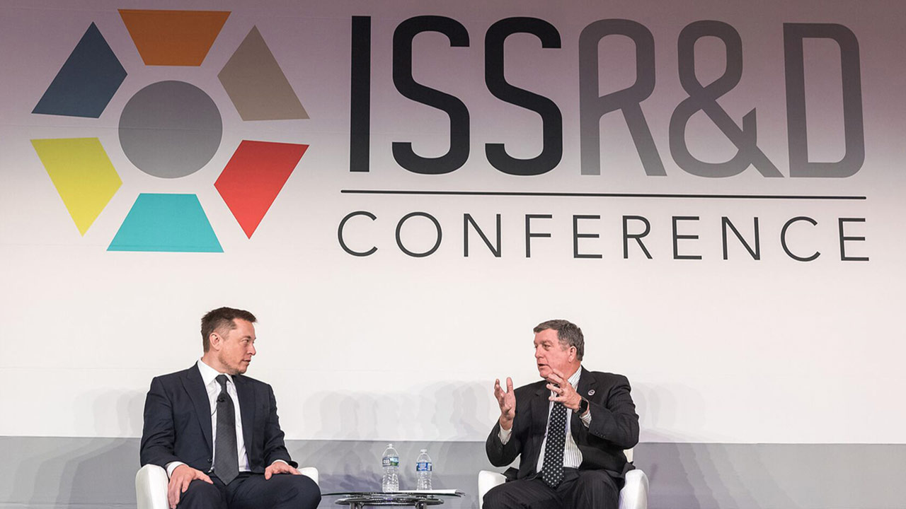 Elon Musk and Kirk Shireman, ISS Program Manager at NASA