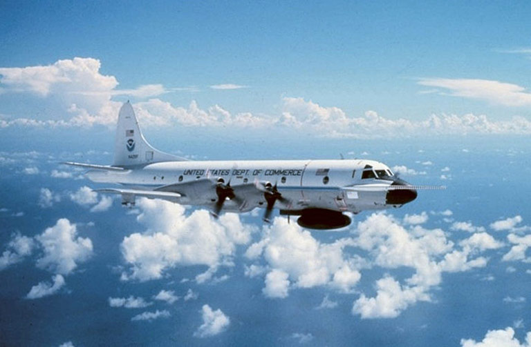 Hurricane hunter reconnaissance aircraft