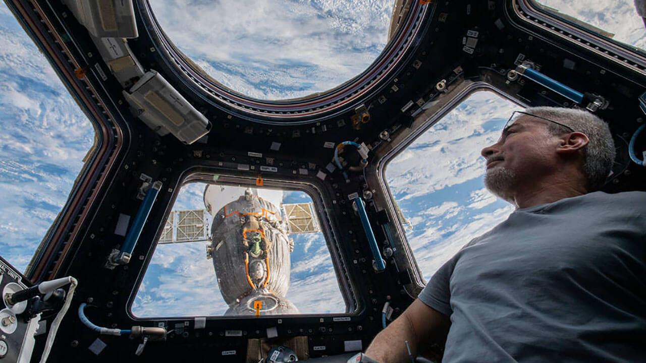 NASA Astronaut Mark Vande Hei is returning to Earth soon after spending a record breaking 355 consecutive days on the space station. Before he comes home, hes taking the time to answer YOUR questions! Use #AskNASA to ask @Astro Sabot about his mission, and he may answer on video