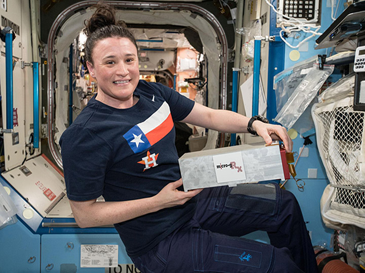 A view of NASA astronaut Serena Aun Chancellor holding the Microg Rx CubeLab. The Culturing of Human Myocytes in Microgravity: An In Vitro Model to Evaluate Therapeutics to Counteract Muscle Wasting (Culturing of Human Myocytes in Microgravity) experiment aims to better understand muscle growth and repair in microgravity. Muscle wasting occurs in people on Earth with cancer, HIV AIDS, heart failure, rheumatoid arthritis, chronic obstructive pulmonary disease, and sarcopenia (age related muscle loss). This investigation may support development of countermeasures and treatments for muscle wasting from these conditions.