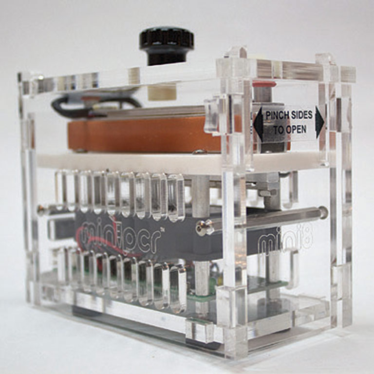mini pcr closeup