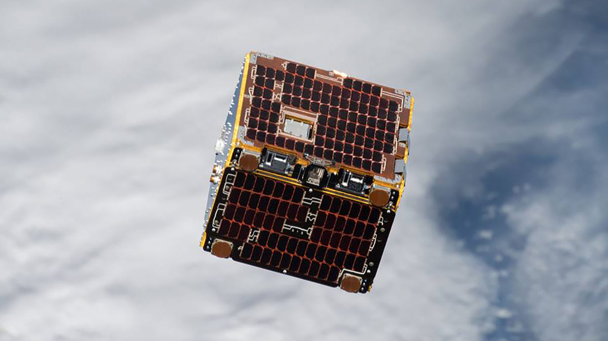 removedebris satellite