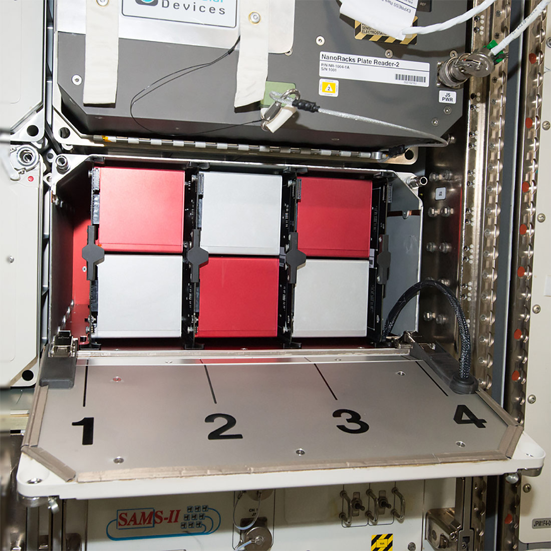 Space Tango Multilab Locker (Tangolab 1)