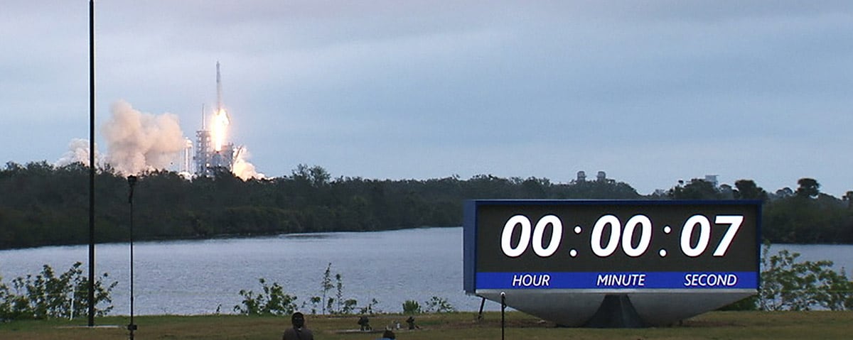 SpaceXs Dragon cargo craft launched from Launch Complex 39A at NASAs Kennedy Space Center in Florida. This was the first commercial launch from Kennedys historic pad.