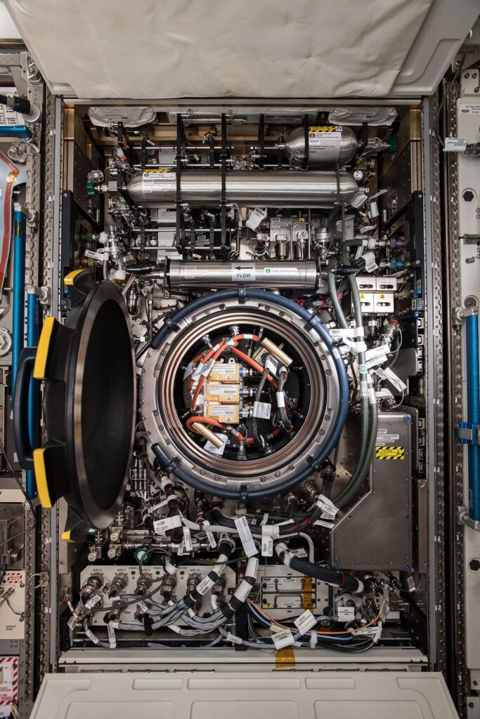 Combustion Integrated Rack