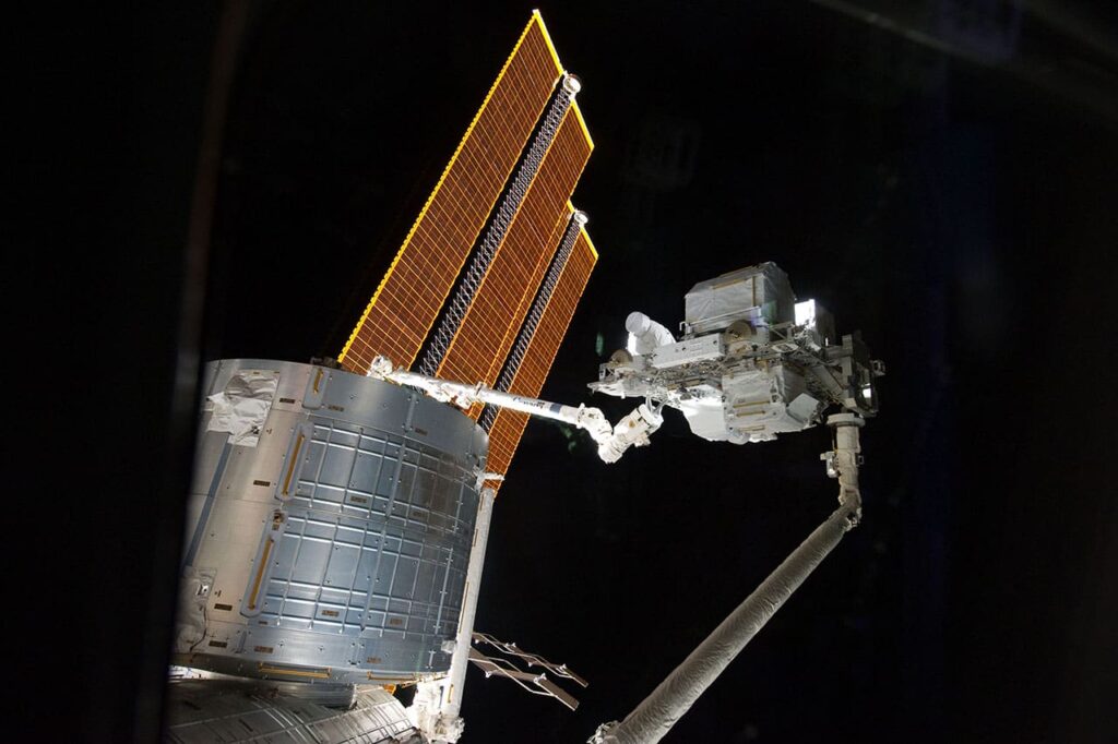 Expedite the Processing of Experiments to the Space Station Logistics Carrier