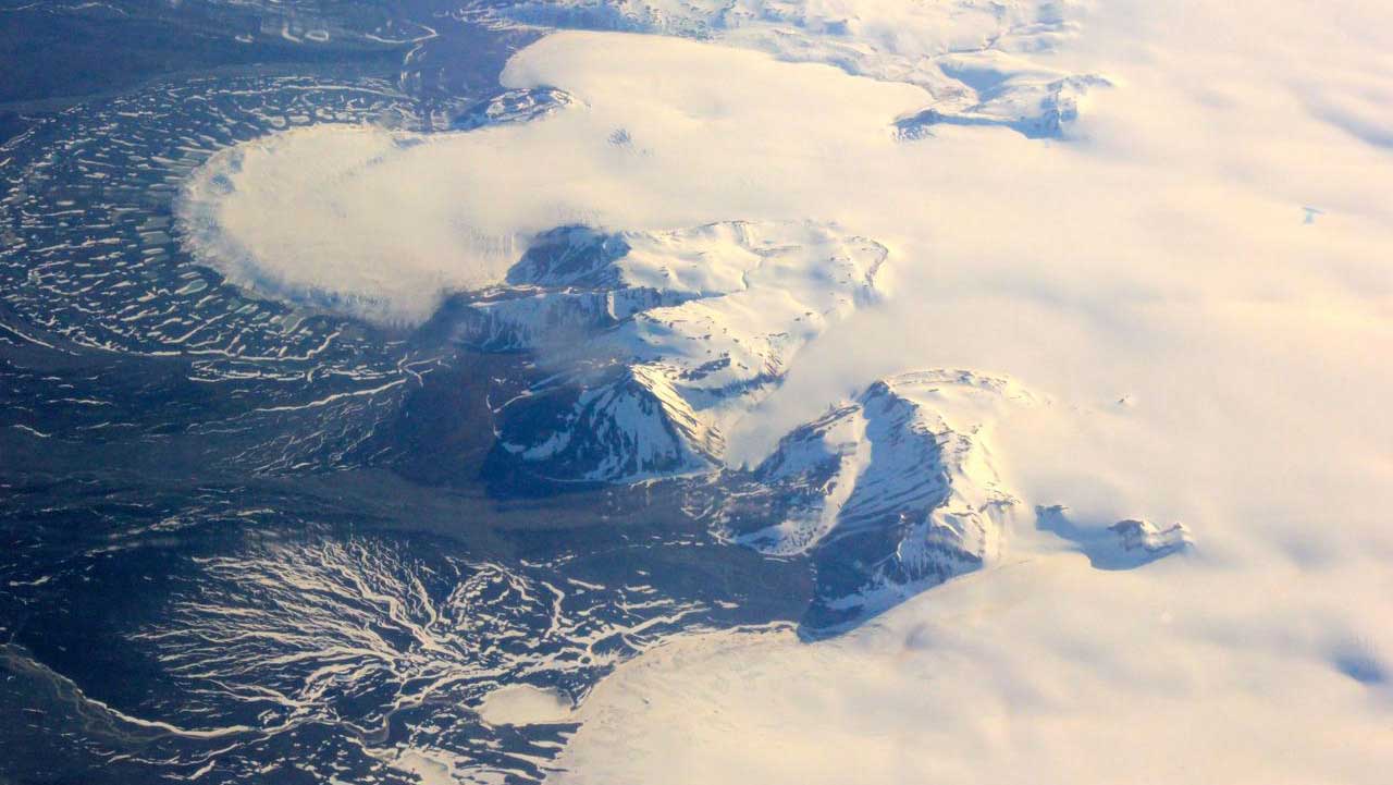 iceland-glaciers Hofsjökull ice cap in Iceland,
