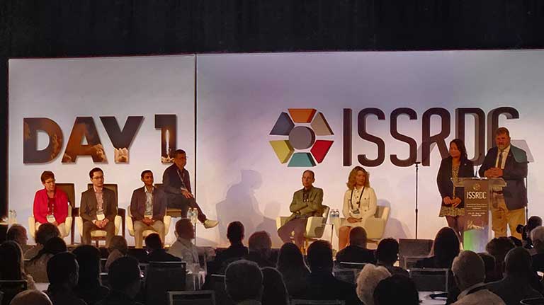 At ISSRDC 2024, Mike Roberts, ISS National Lab chief scientific officer, and Diana Ly, deputy director for NASA’s Biological and Physical Sciences (BPS) Division, announced five projects selected through the 2023 Igniting Innovation solicitation.