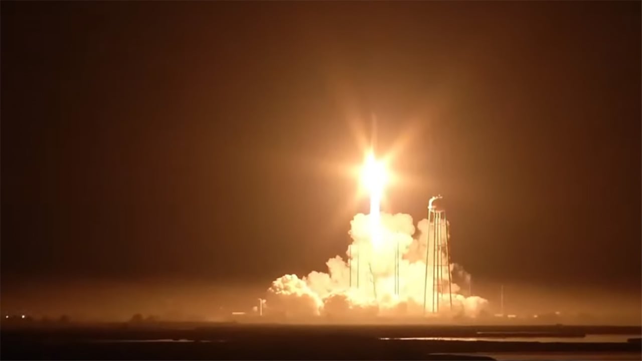 ng18-night-launch-1122