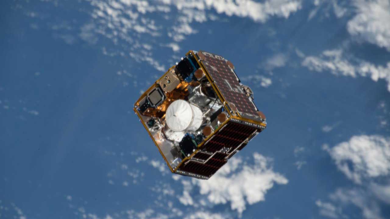 tech-demo-remove-derbis-satellite Deployment of the NanoRacks-Remove Debris Satellite from the International Space Station (ISS). NanoRacks-Remove Debris aims to demonstrate key technologies for Active Debris Removal to reduce the risks presented by space debris