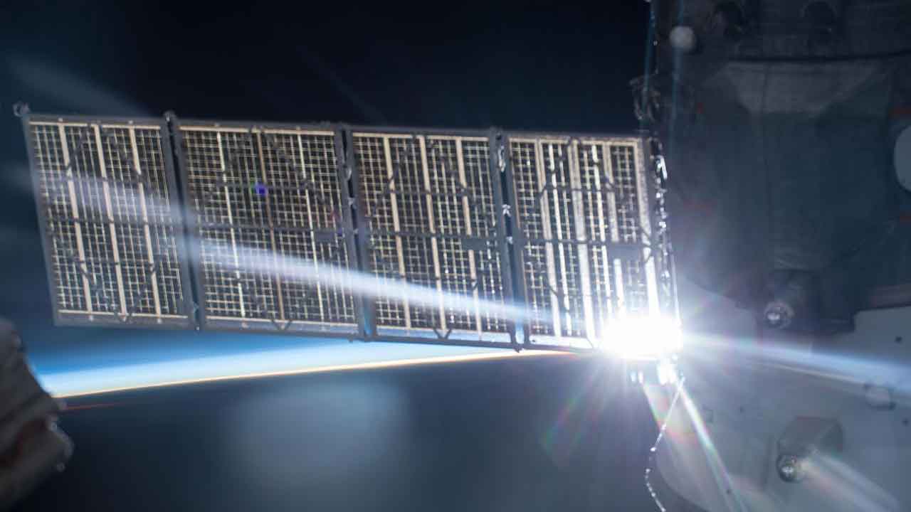 vision-sunrise-array-exp42 Sunrise Astronauts of Expedition 42 took this intriguing picture of sunrise in space Feb. 19, 2015. The rising sun creates sparkling glints off the solar panels that provide electricity to the International Space Station as it speeds around the Earth at 17200 miles per hour.