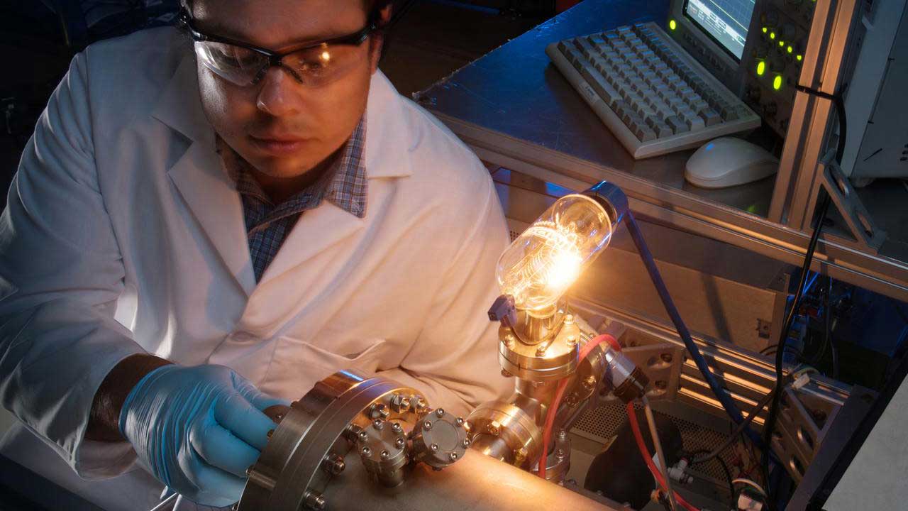 grc-mass-spectrometer Glenn's Extreme Environment Rig, GEER Mass Spectrometer